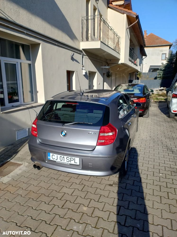 BMW Seria 1 118i Edition Sport - 9