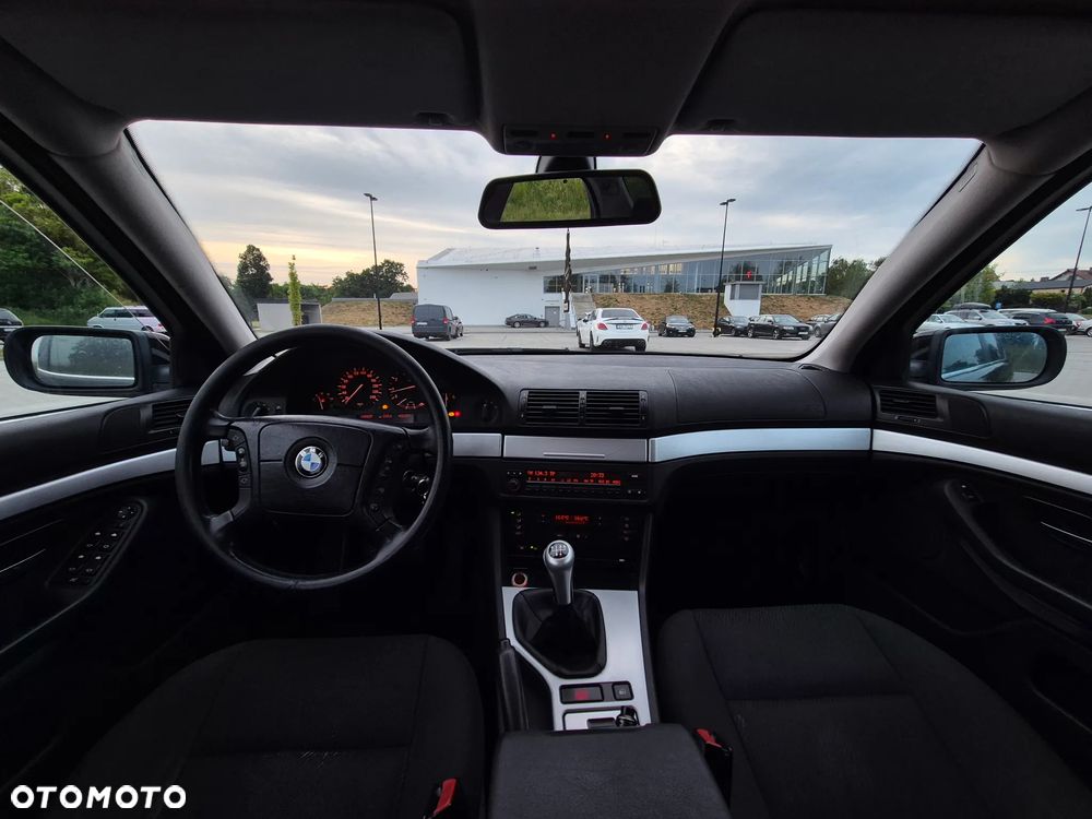 BMW Seria 5 - 18