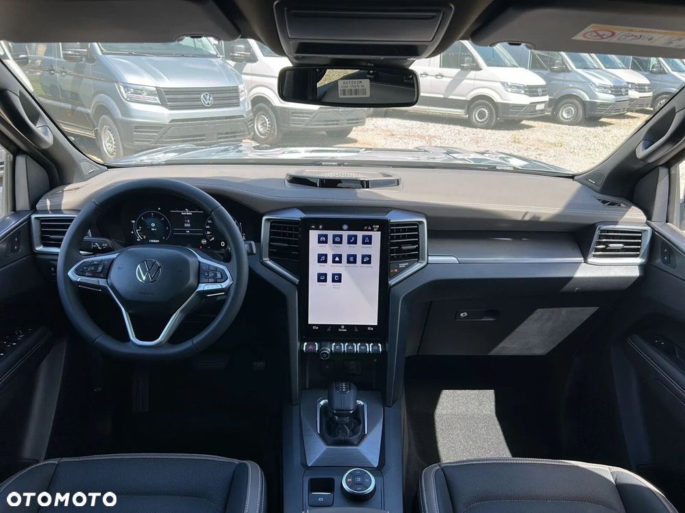 Volkswagen Amarok - 10