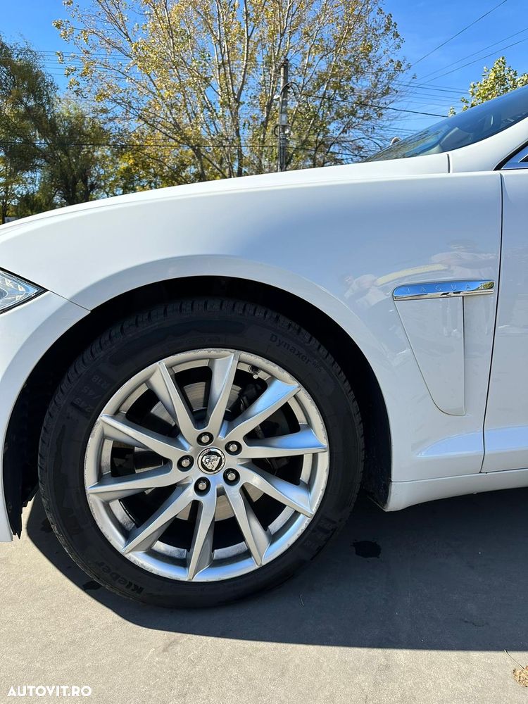 Jaguar XF 3.0 V6 Diesel Luxury - 8