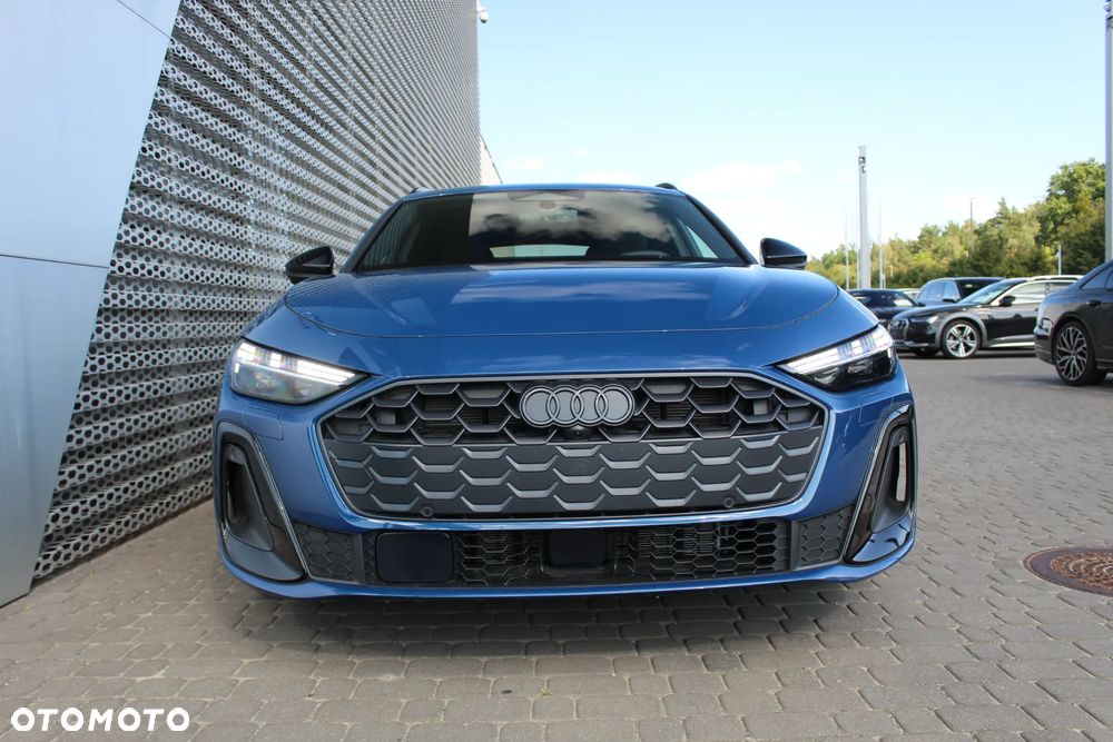 Audi A5 Limousine - 4