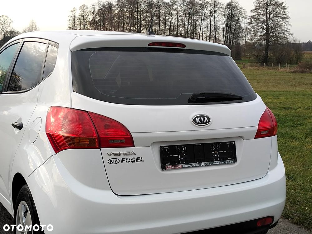 Kia Venga 1.4 CVVT Business Line - 10