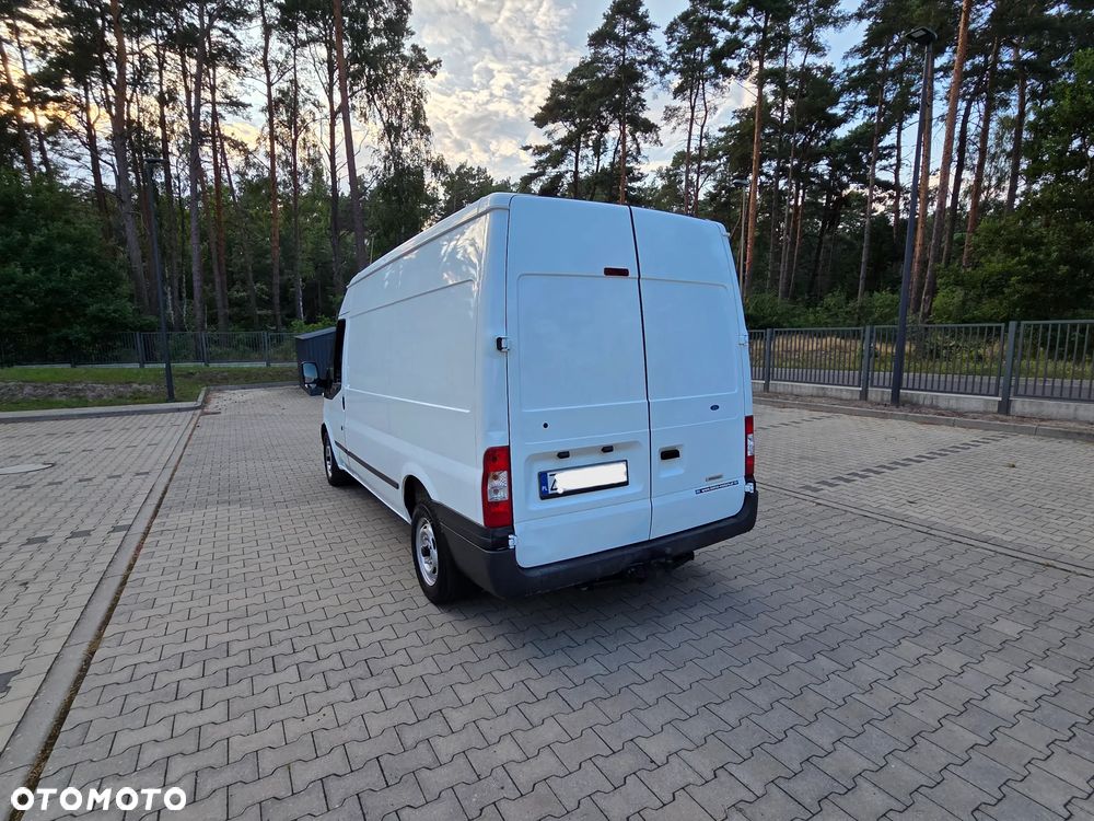 Ford Transit - 16