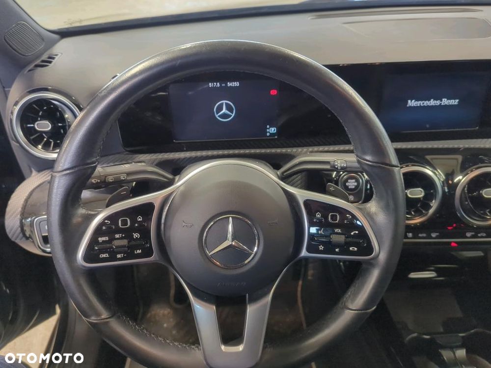 Mercedes-Benz Klasa A 180 7G-DCT - 10