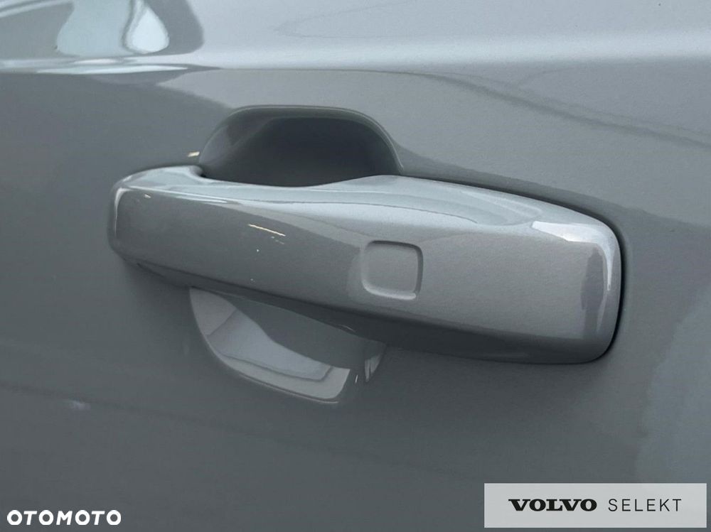 Volvo XC 90 - 35