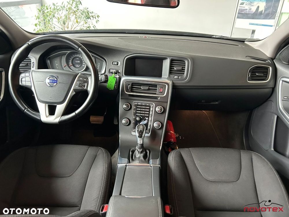 Volvo V60 D2 Geartronic Kinetic - 8