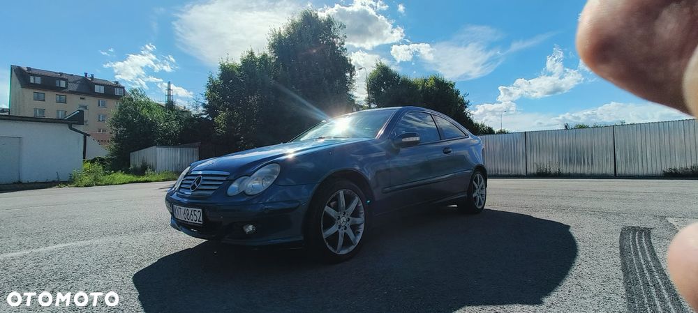 Mercedes-Benz Klasa C 180 Kompressor Automatik Sport Edition - 10