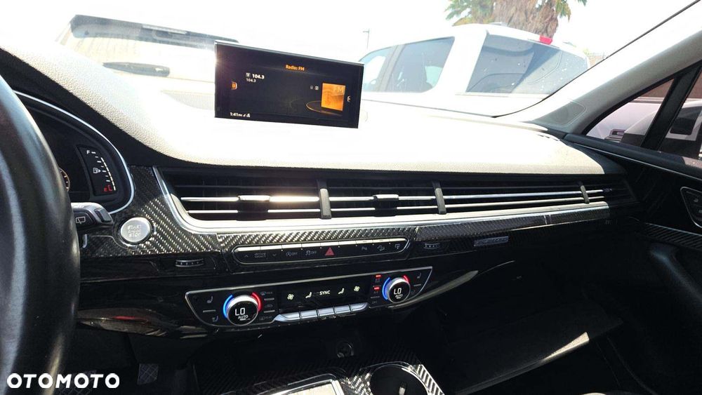 Audi Q7 3.0 TFSI Quattro Tiptronic - 24