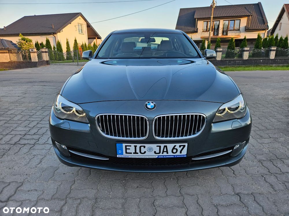 BMW Seria 5 520d Special Edition - 3