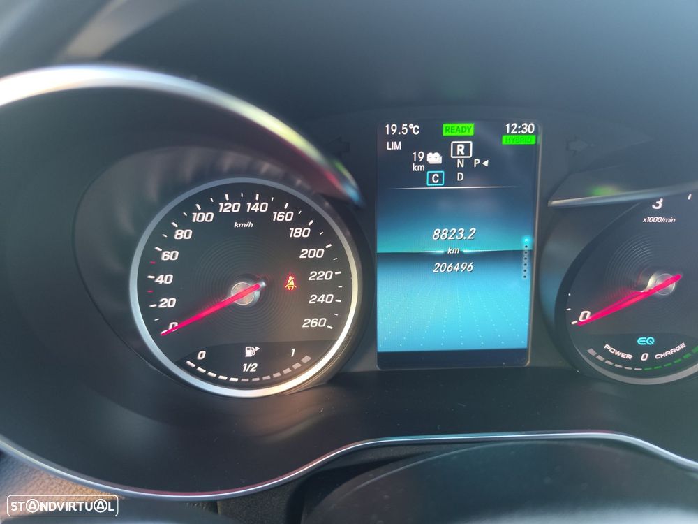 Mercedes-Benz C 300 de AMG Line - 19