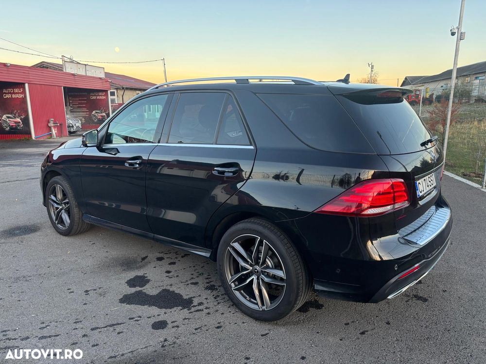 Mercedes-Benz GLE 350 d 4MATIC - 4