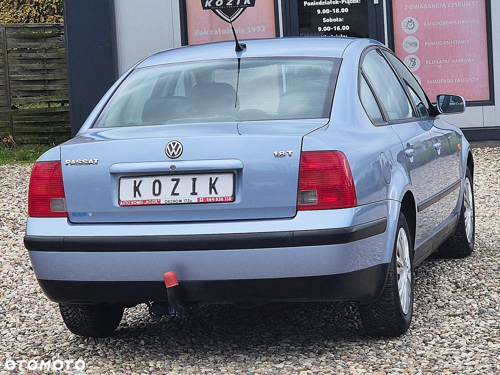 Volkswagen Passat 1.8T Comfortline - 13