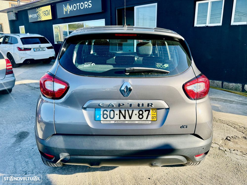 Renault Captur 1.5 dCi - 48