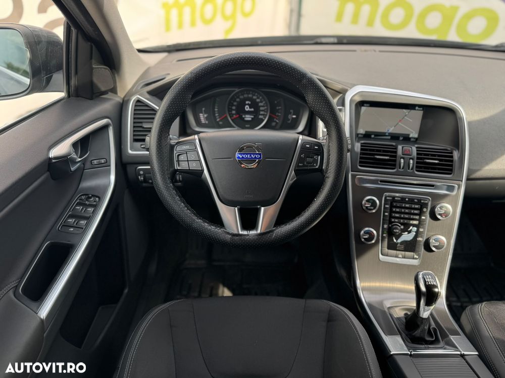 Volvo XC 60 - 30