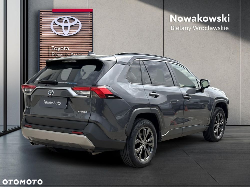Toyota RAV4 - 29