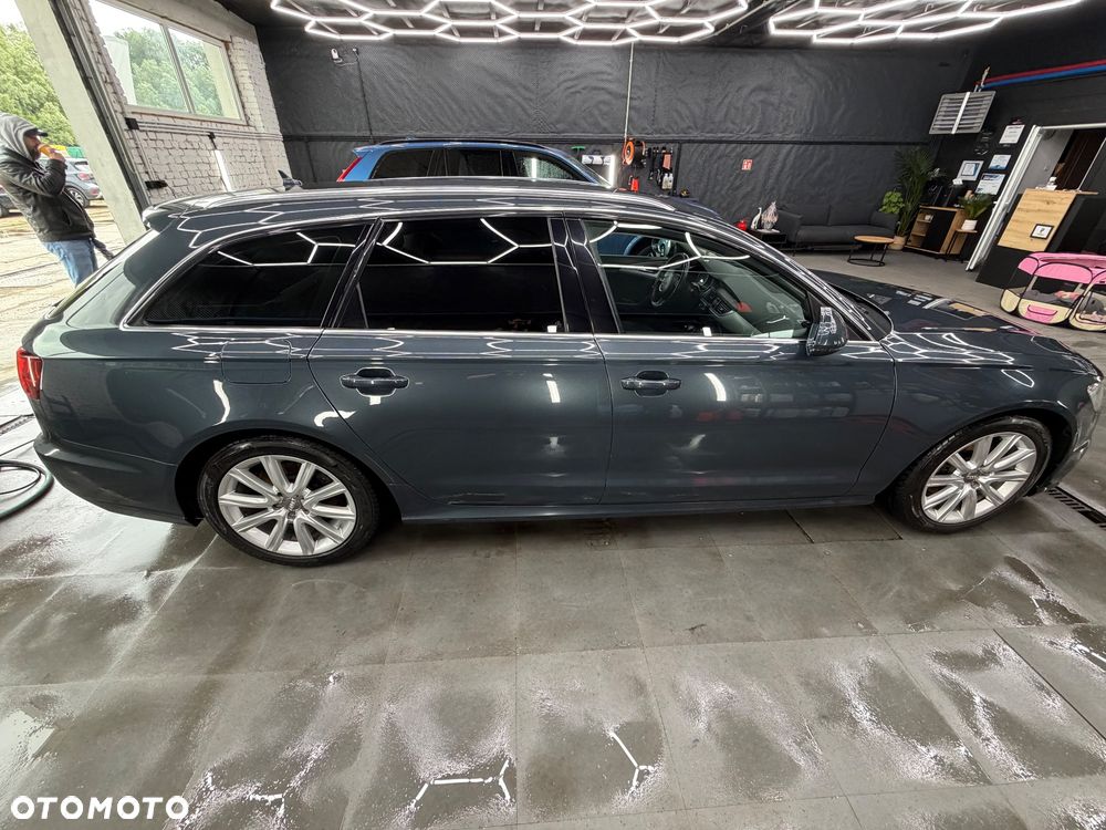 Audi A6 Avant 2.0 TDI Ultra S tronic - 14