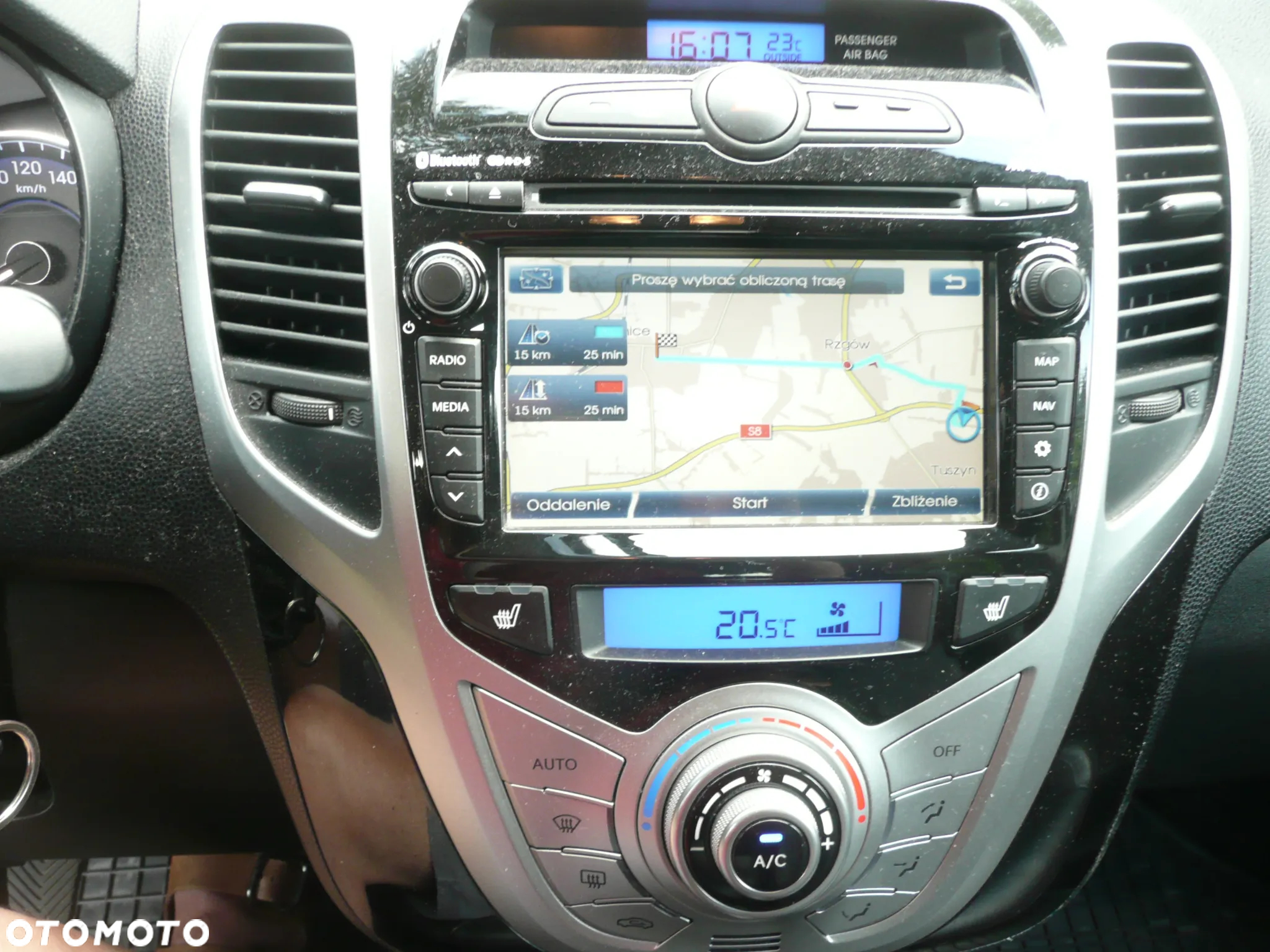 Hyundai ix20 1.6 CRDi blue Comfort - 12