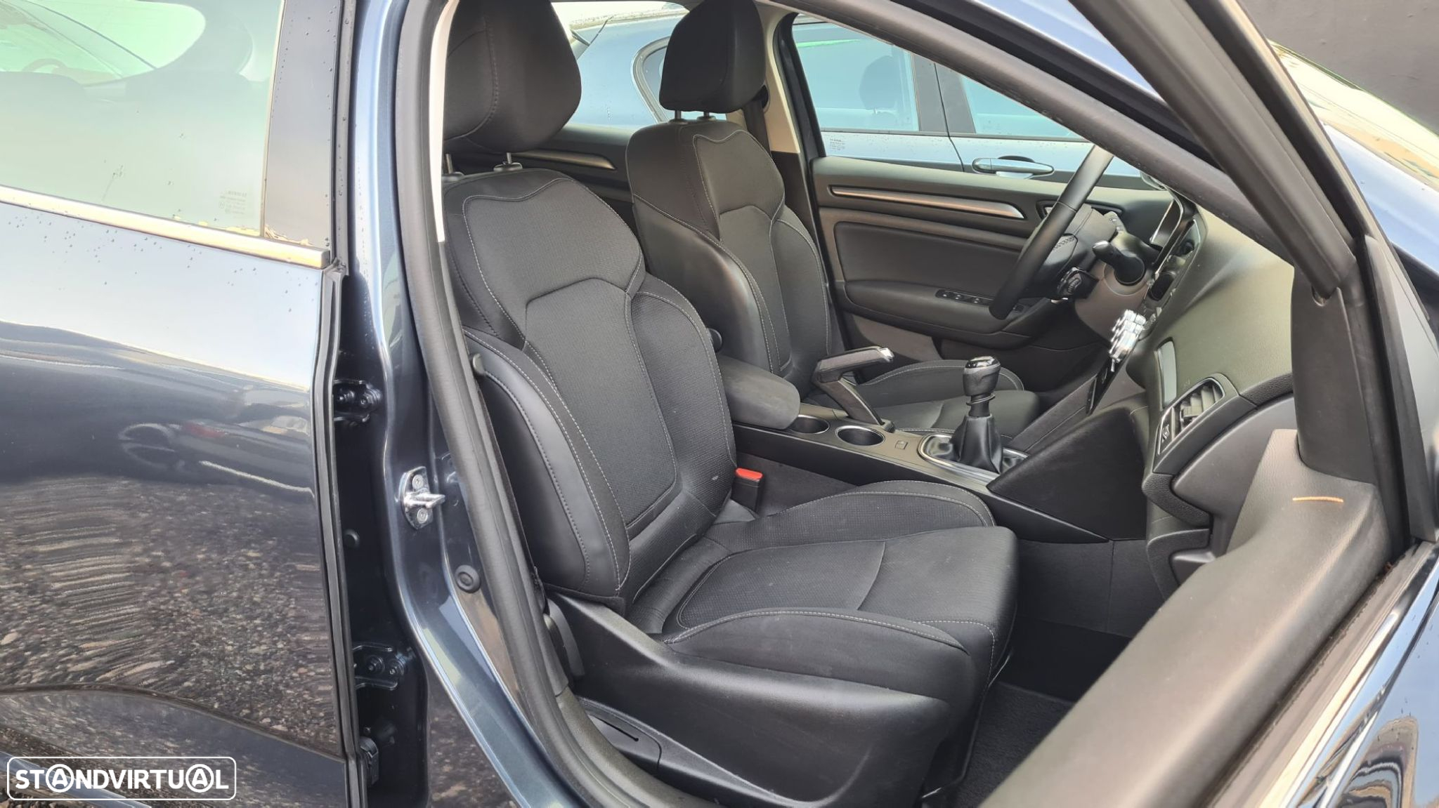 Renault Mégane 1.5 Blue dCi Intens - 41