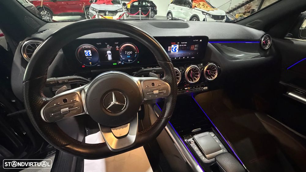 Mercedes-Benz GLA 250 e 8G-DCT AMG Line - 8