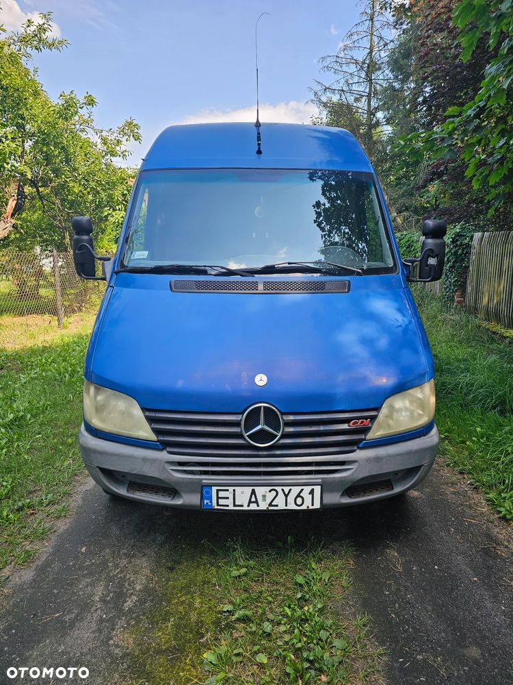 Mercedes-Benz Sprinter - 6