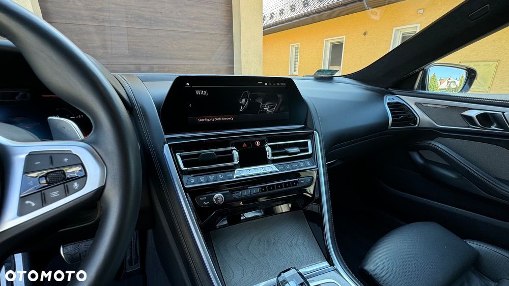 BMW Seria 8 - 15