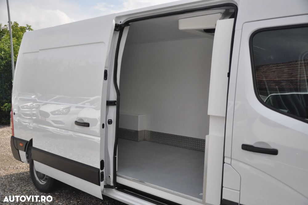 Opel Movano - 10