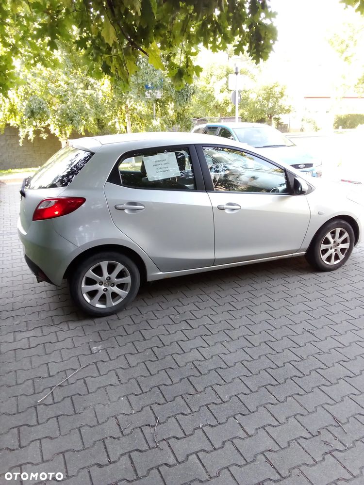Mazda 2 - 8
