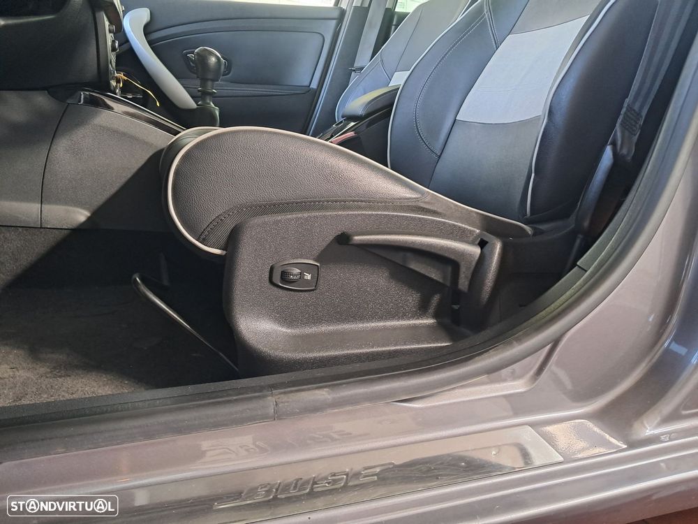 Renault Mégane Sport Tourer 1.5 dCi Confort - 6