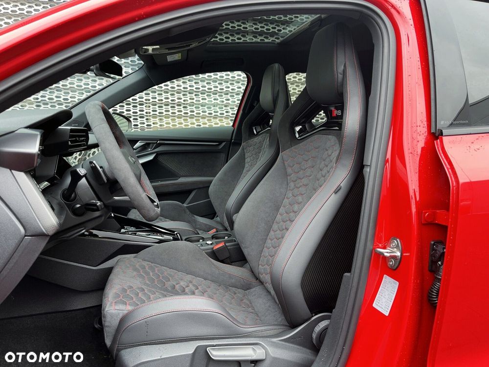 Audi RS3 Sportback - 6