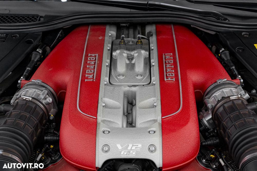Ferrari 812 - 21