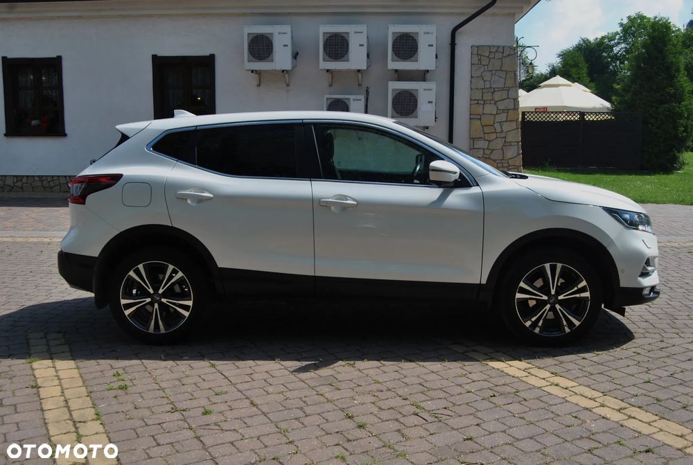 Nissan Qashqai 1.3 DIG-T N-WAY - 19
