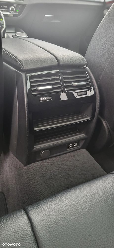 BMW Seria 5 - 28