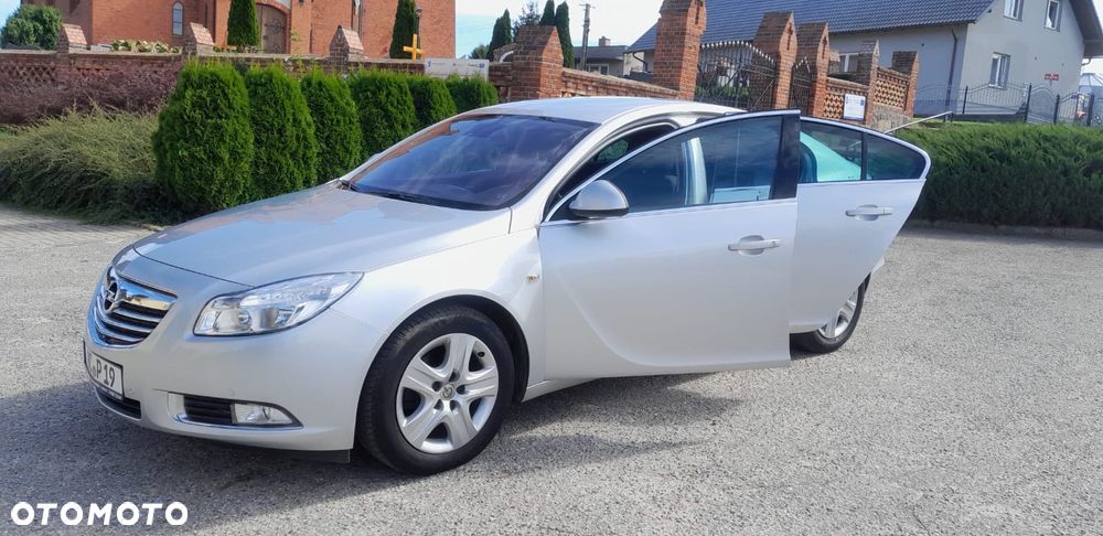 Opel Insignia - 14