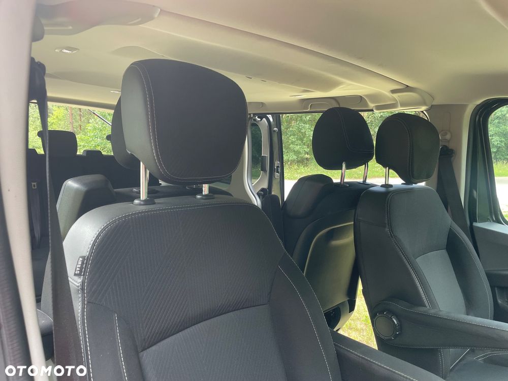 Renault Trafic Grand 2.0 dCi EDC - 22