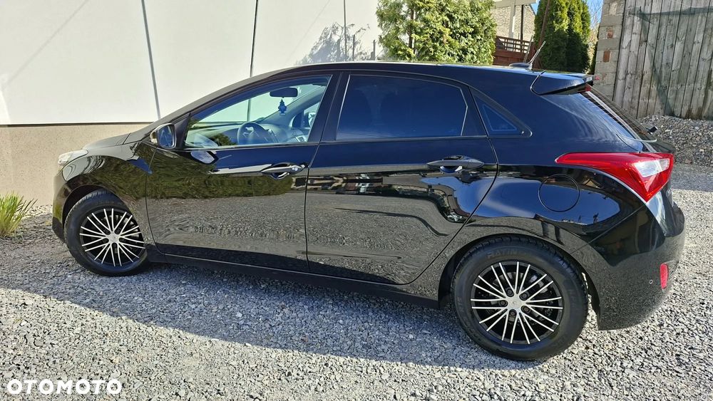 Hyundai i30 1.4 Fifa World Cup Edition - 23