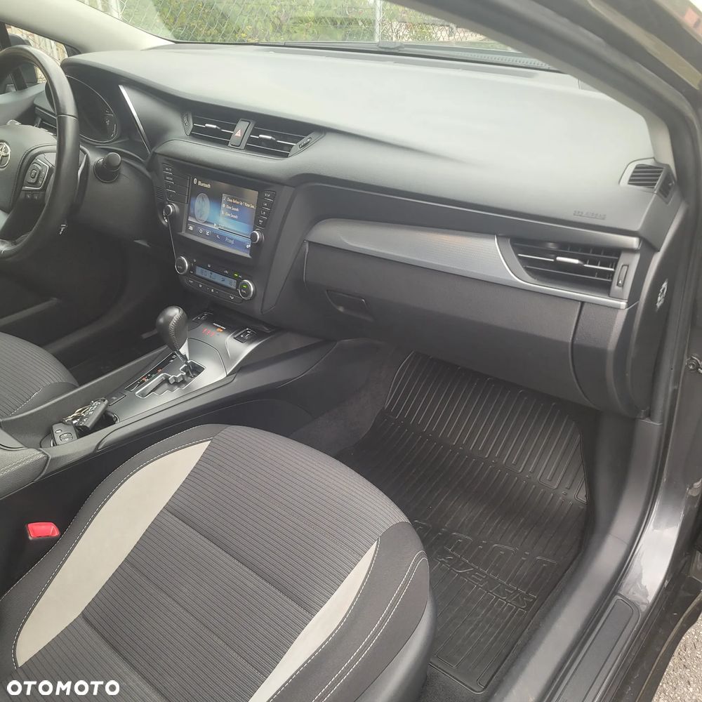 Toyota Avensis Touring Sports 1.8 Multidrive S Edition S+ - 14