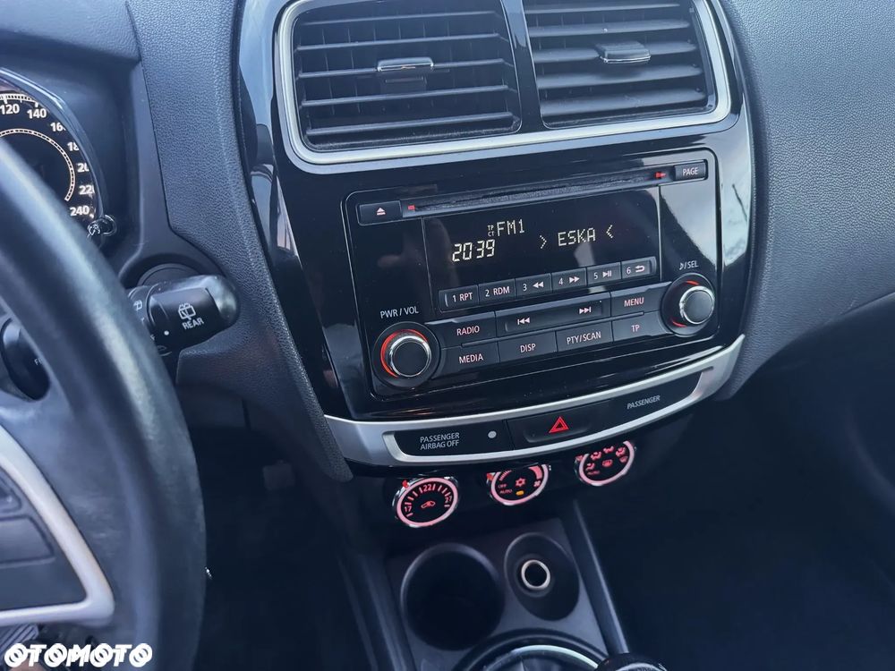 Mitsubishi ASX 1.6 2WD Instyle - 13