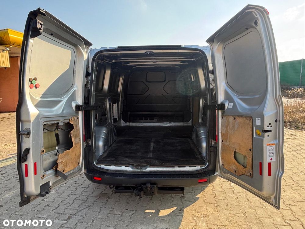 Ford Transit Custom - 23