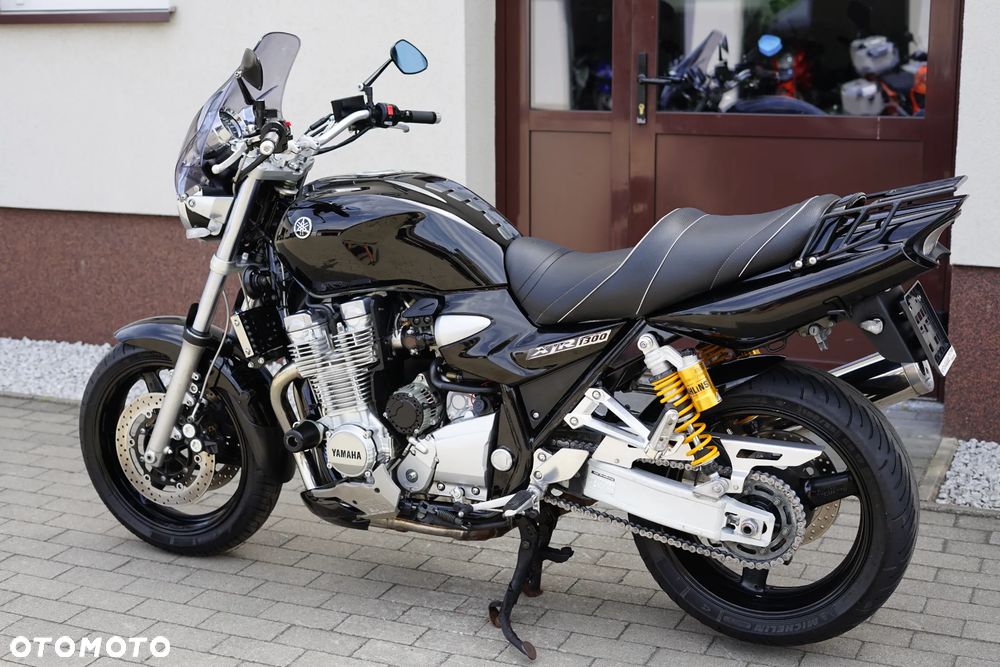 Yamaha XJR - 20
