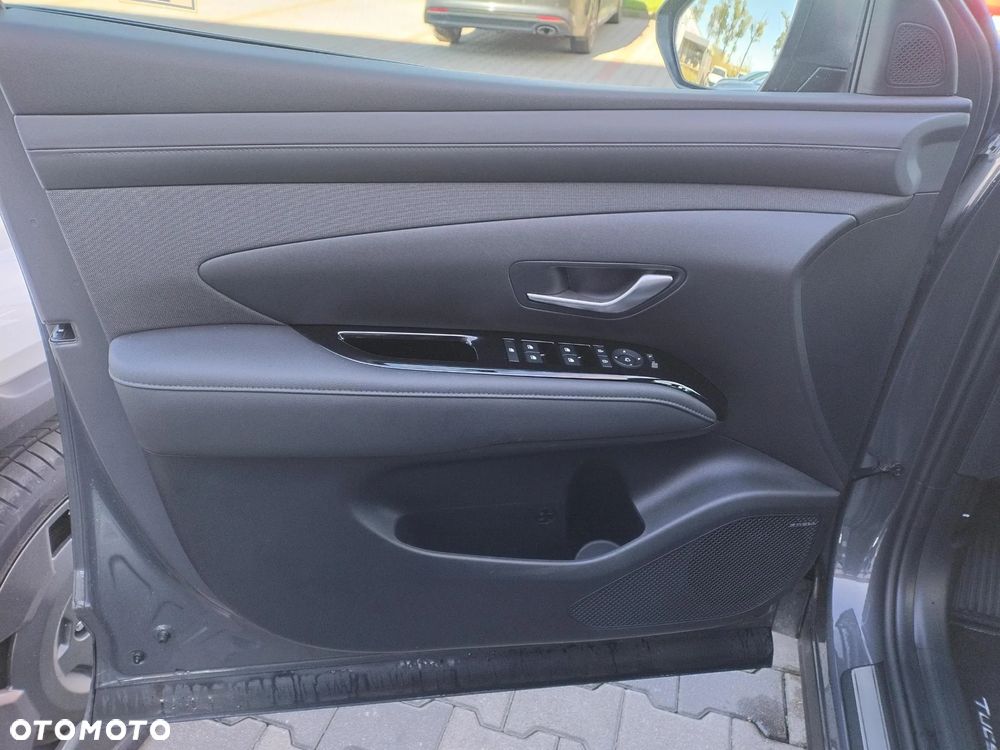 Hyundai Tucson - 10