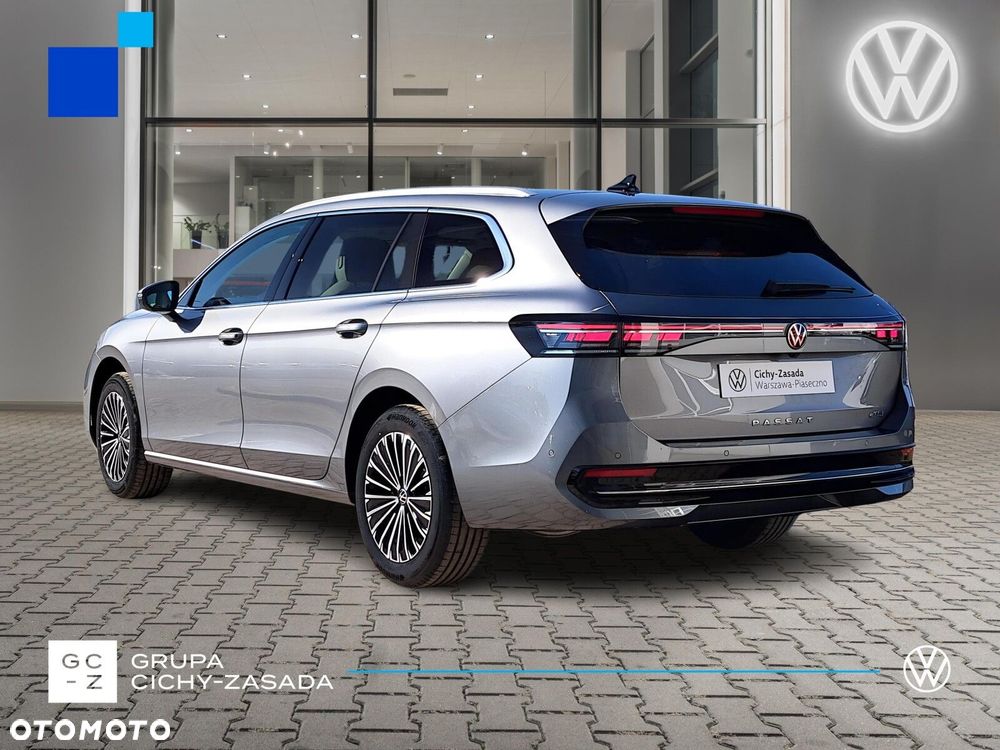 Volkswagen Passat - 4