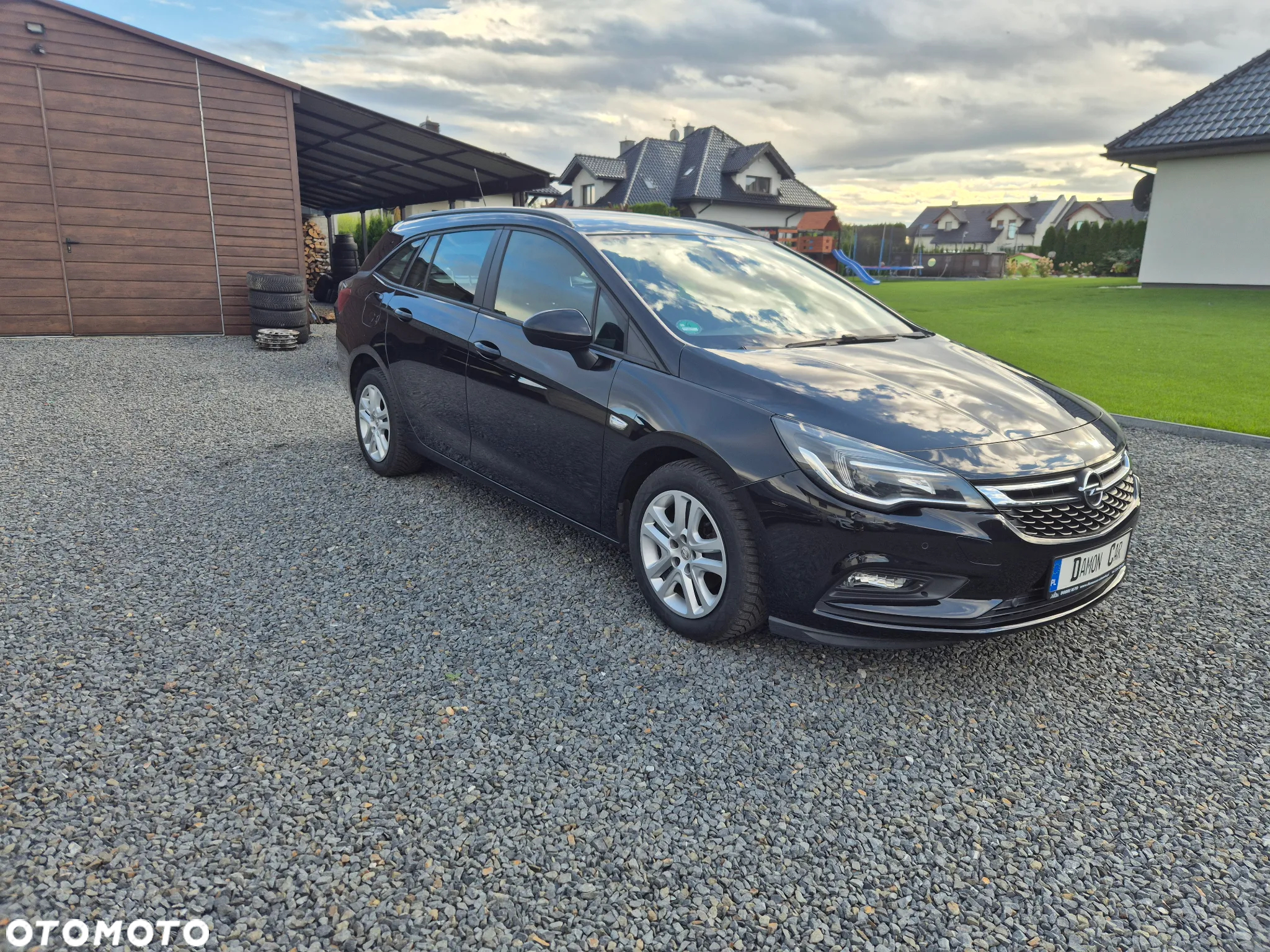Opel Astra 1.4 Turbo Sports Tourer Business - 4