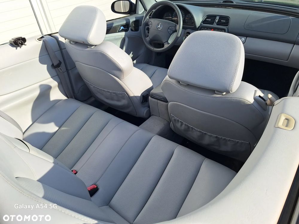Mercedes-Benz CLK - 18