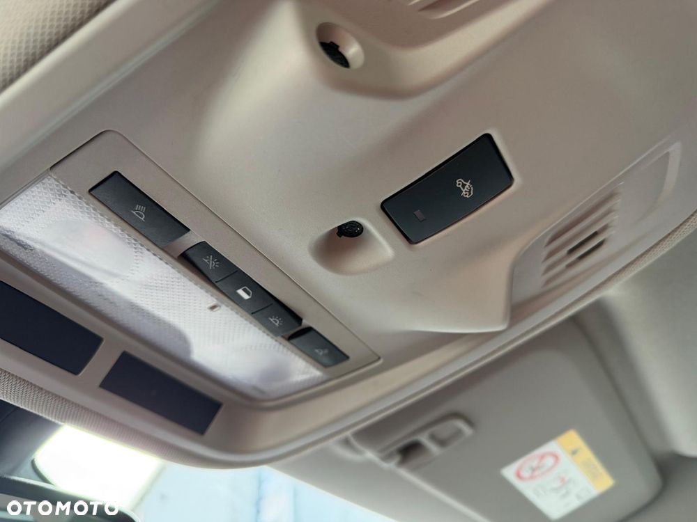 Opel Astra 1.6 D Start/Stop Business - 26