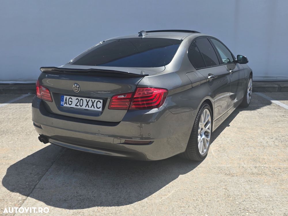 BMW Seria 5 520d xDrive - 5