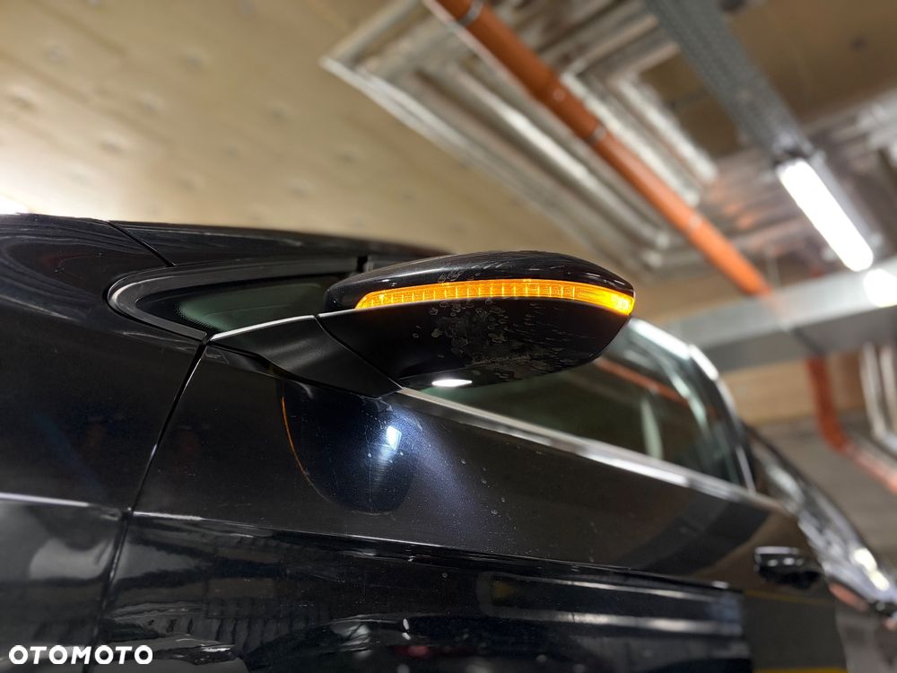 Volkswagen Golf 2.0 TDI SCR DSG Highline - 29