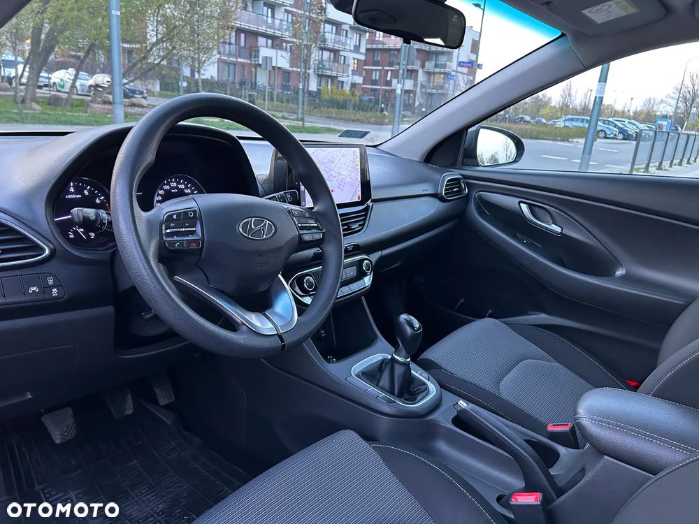 Hyundai i30 1.4 Classic + - 21