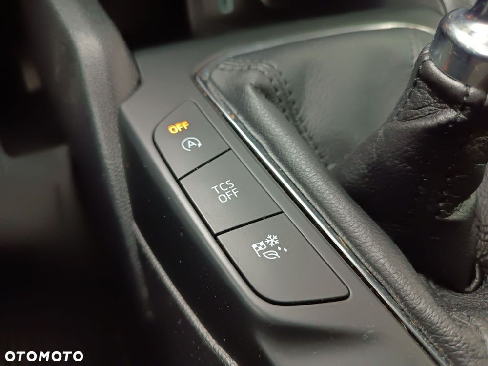 Ford Focus 1.0 EcoBoost Trend Edition Business - 26
