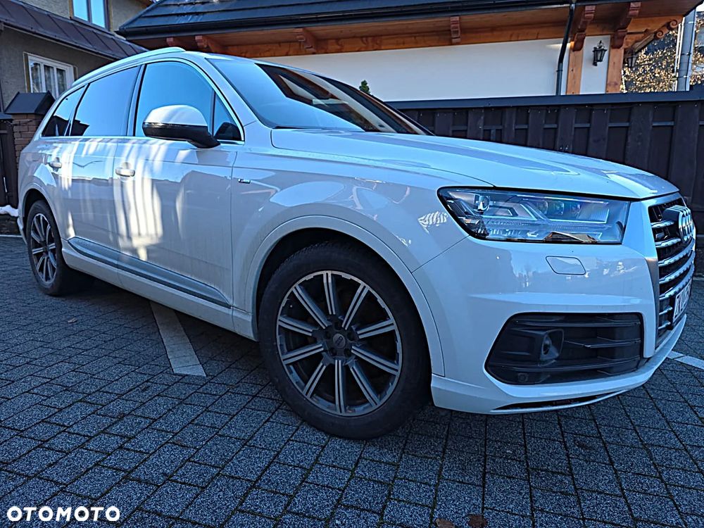 Audi Q7 - 4
