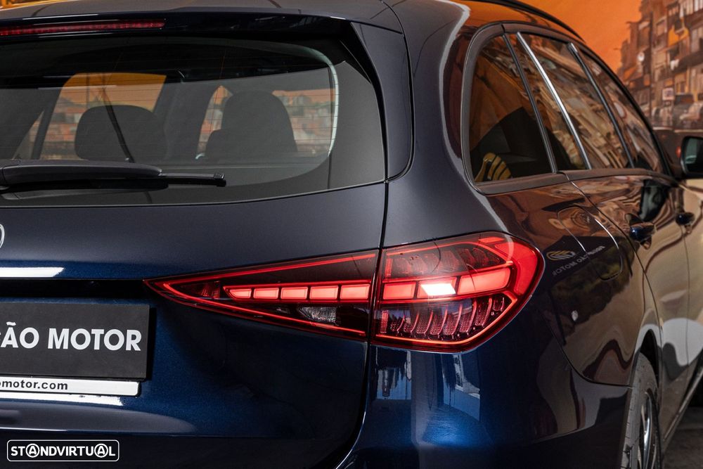 Mercedes-Benz C 300 e - 8
